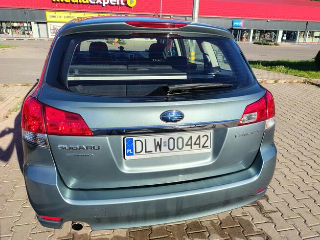 Subaru Legacy 2010 Lwówek Śląski - zdjęcie 3