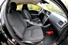 Volvo V40 2,0 D2 2017 Rok Lift Full Led Climatronic Navi Pdc Serwis Płock - zdjęcie 8