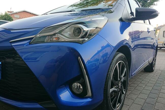 Yaris III benzyna 2017r Marki - zdjęcie 2