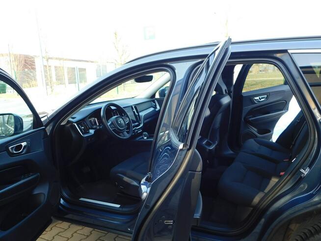 Volvo XC 60 z Gwarancją Bezwypadkowy  Nowy Model 2022r Żyrardów - zdjęcie 8