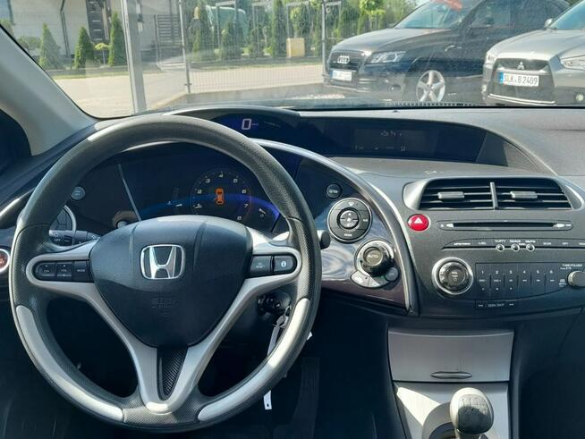 Civic UFO 2008 rok tylko 124 tys km Polecam Super Stan Super Cena! Szerominek - zdjęcie 9