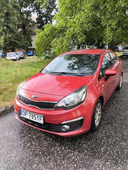 Samochód Kia Rio 1,2 Sedan 2015 r. mały przebieg Szczecin - zdjęcie 6