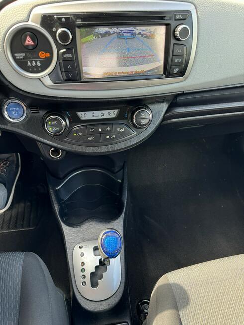 Toyota Yaris 1,5 hybryda klimatyzacja automat Łodygowice - zdjęcie 8