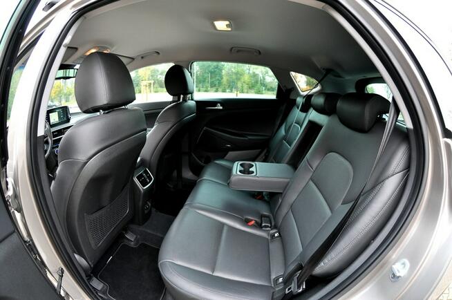 Hyundai Tucson 1.6 GDI Lift Navi Klimatronik Kamera Skóra Full Opcja Płock - zdjęcie 9
