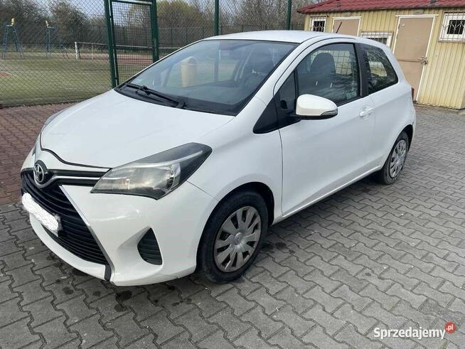 TOYOTA YARIS VAN dwuosobowa 2015 Szydłowiec - zdjęcie 4
