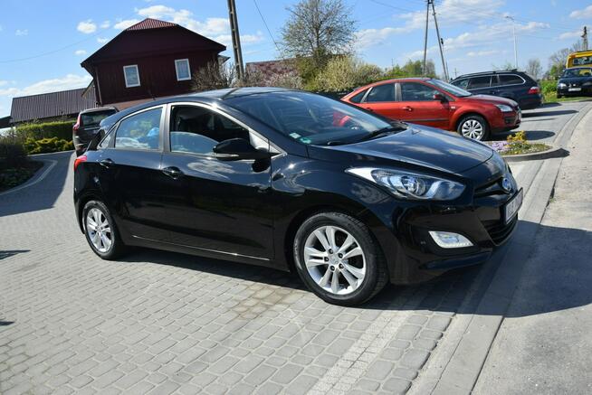Hyundai i30 1.4B Led Klimatronik Grzane Fotele 2 KPL KÓŁ Sprowadzony Majdan Sieniawski - zdjęcie 8