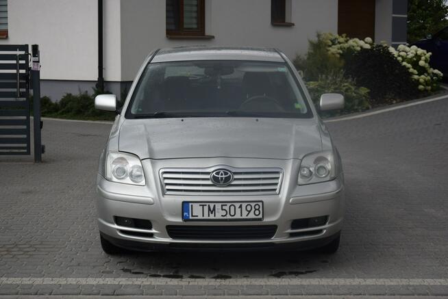 Toyota Avensis 2.0D Sprawna klima 260TYS Km Stan Bardzo Dobry Majdan Sieniawski - zdjęcie 2