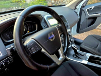 Volvo XC 60 2.0 D 5 cylindrów Bezwypadek Navi  Serwis Zagnańsk - zdjęcie 9