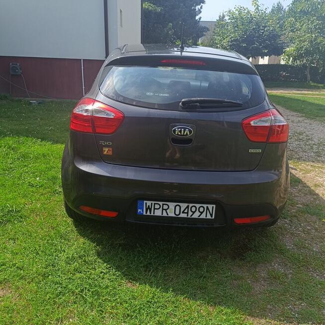 Syndyk sprzeda - Kia Rio, 2014 r. Urzut - zdjęcie 2