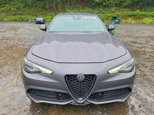 Alfa Romeo Giulia Wersja Ti / AWD / niski przebieg Tarnów - zdjęcie 2
