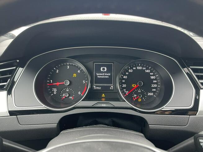 Volkswagen Passat DSG Podgrzewanie Klimatronic: 3 strefy Gliwice - zdjęcie 9