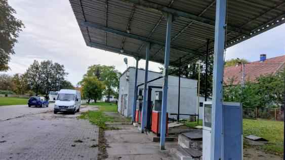 Sprzedam stację paliw w Kochłowicach gmina Byczyna 800m od drogi nr 11 Kochłowice - zdjęcie 2