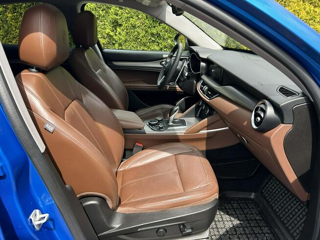 Alfa Romeo Stelvio 2.0 T 280KM Q4 automat 4x4 Tarnów - zdjęcie 8