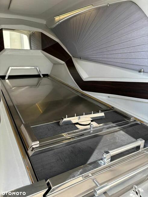 Mercedes-Benz Klasa E - Karawan zabudowa Bojar Mińsk Mazowiecki - zdjęcie 10