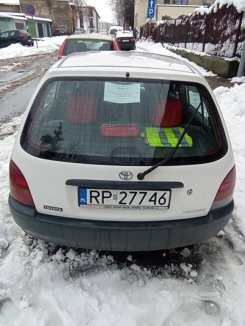 Sprzedam Toyota starlet Przemyśl - zdjęcie 6