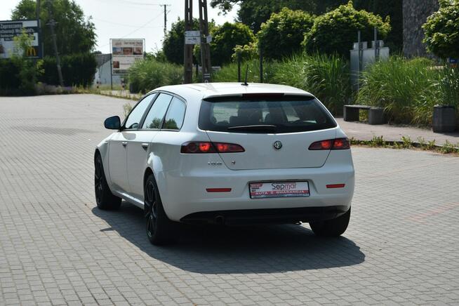 Alfa Romeo 159 2.0JTDm 170KM Manual 2011r. Skóra NAVi Xenon POLECAM Kampinos - zdjęcie 5