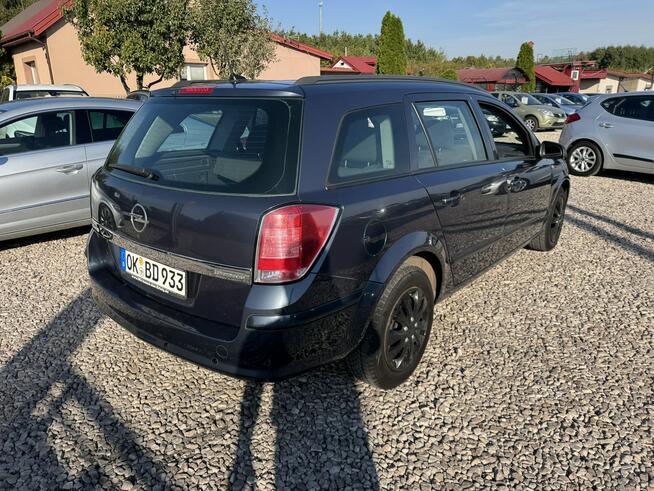 Opel Astra H Zadbany Samochód ! Bez rdzy w Oryginale Jeździ Świetnie Szerominek - zdjęcie 2