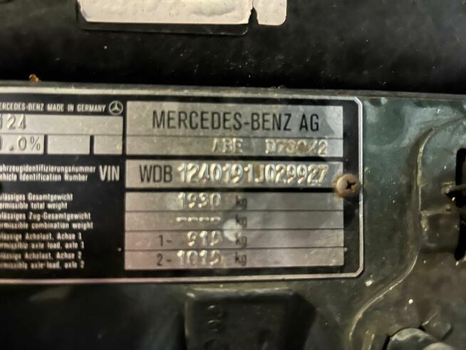 Mercedes Benz E 200 rok 1994. Zabrze - zdjęcie 5