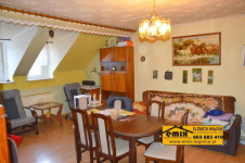 2 pokoje, altana, piwnica, II piętro w Ładnym bloku - Wojcieszów