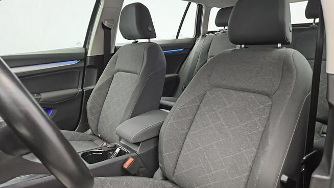 Volkswagen Golf VIII 2.0 TDI Life ! Z Polskiego Salonu ! Faktura VAT ! Warszawa - zdjęcie 11