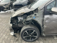 Toyota Yaris Automat Hybryda Klimatronik Kamera cofania Gliwice - zdjęcie 8