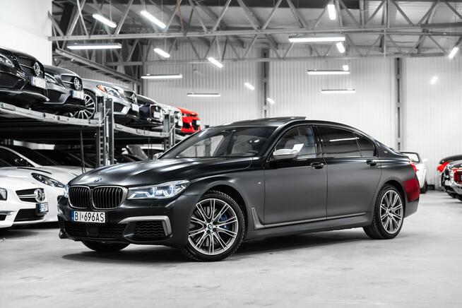 M760Li 609 KM, 3.7s do 100 km/h. Salon PL. Specyfikacja 977.229 zł. Węgrzce - zdjęcie 1