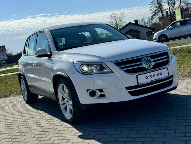 Volkswagen Tiguan *BDB stan*Bogate Wyposażenie*Alu 19 cali* Zduńska Wola - zdjęcie 4