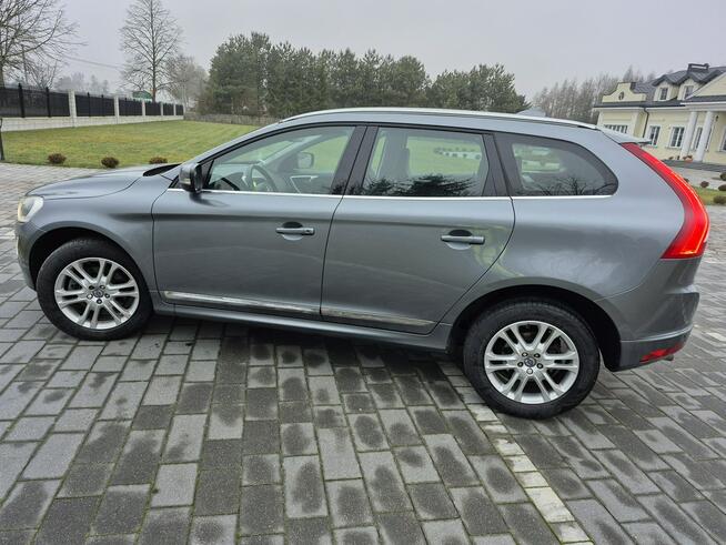Volvo XC 60 xenon navi automat grzane fotele Drelów - zdjęcie 3