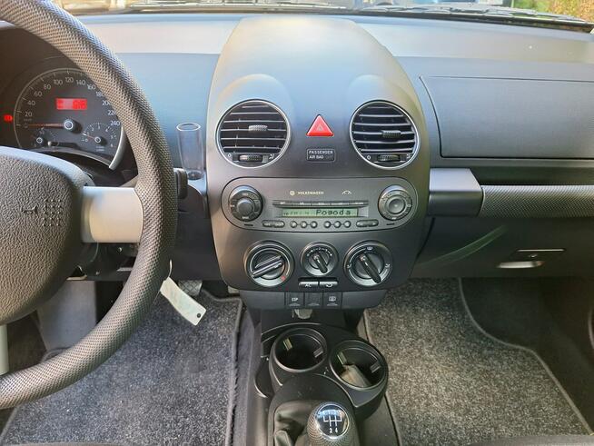 Volkswagen New Beetle Siewierz - zdjęcie 12