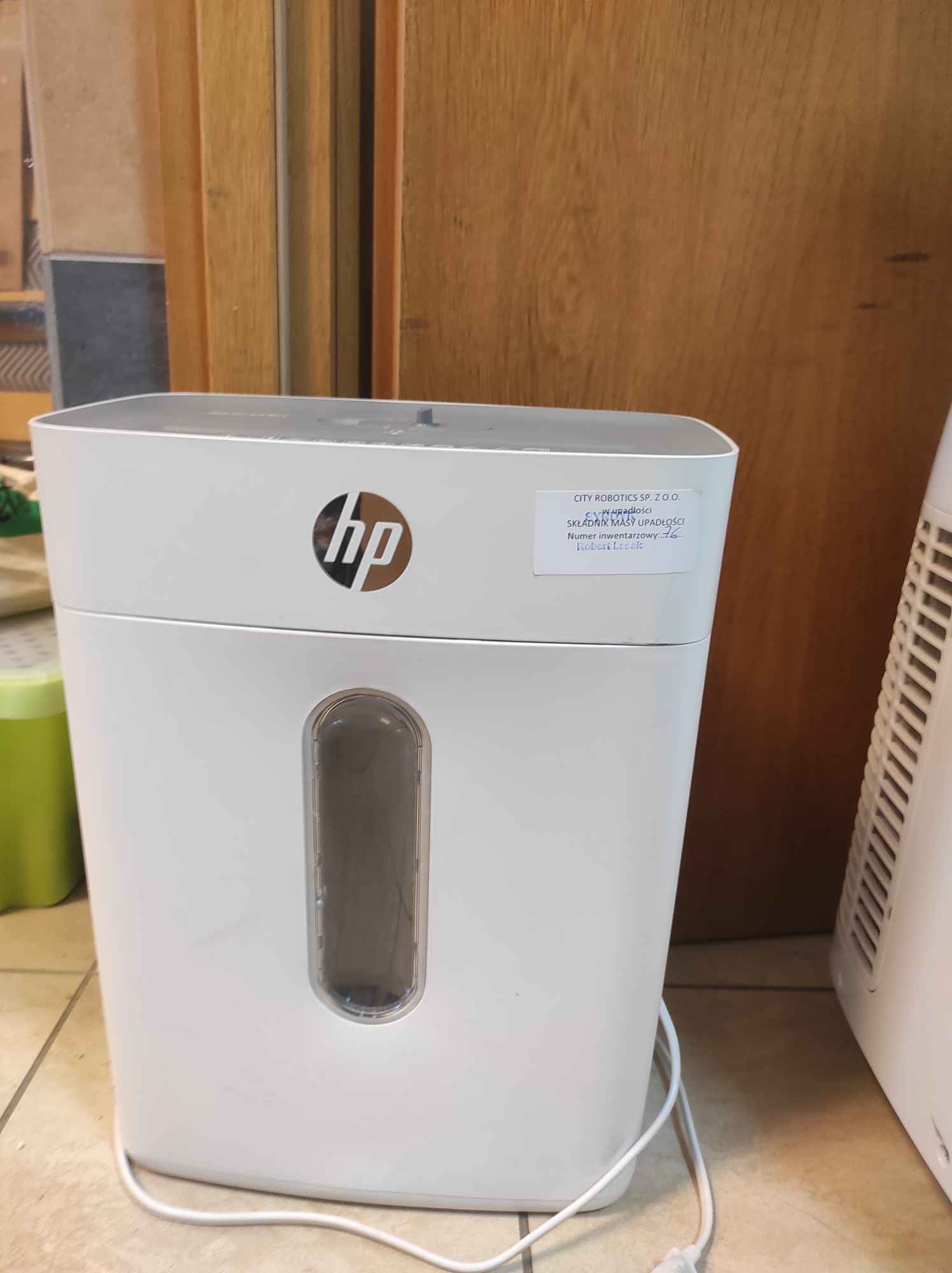 Syndyk sprzeda skanery laserowe  oraz niszczarkęHPoneshred8CC Ursynów - zdjęcie 2