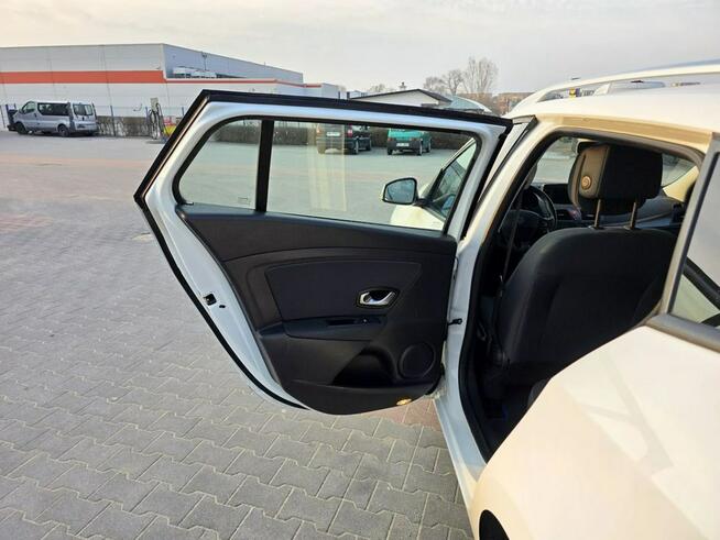 Renault Megane 1.6 16V 100 koni Nawigacja Klimatyzacja możliwa ZAMIANA Rawa Mazowiecka - zdjęcie 9