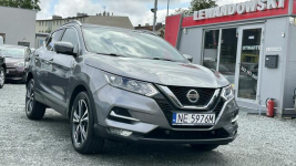 Nissan Qashqai Benzyna Rok 2021 Automat Moc 158KM
