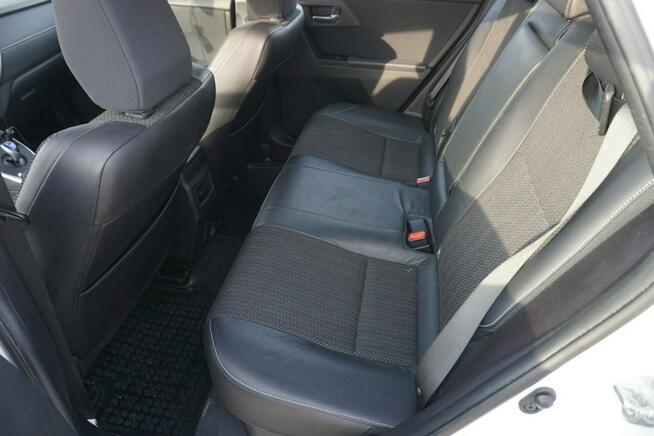 Toyota Auris 1.8 136KM Hybrid AUT Lublin - zdjęcie 10