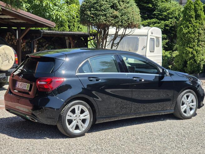Mercedes A 180 2015r, Przebieg Tylko 137tyś km, 1.6B, Bogata Wersja Radom - zdjęcie 4