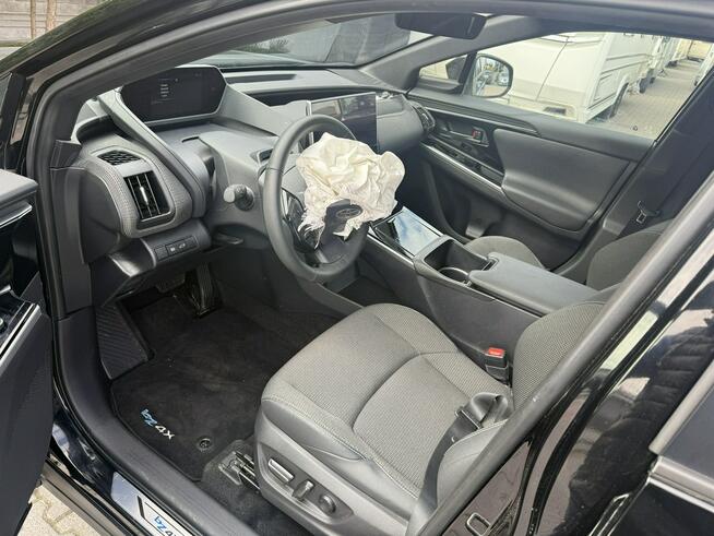 Toyota bZ4X Zielona Łąka - zdjęcie 9