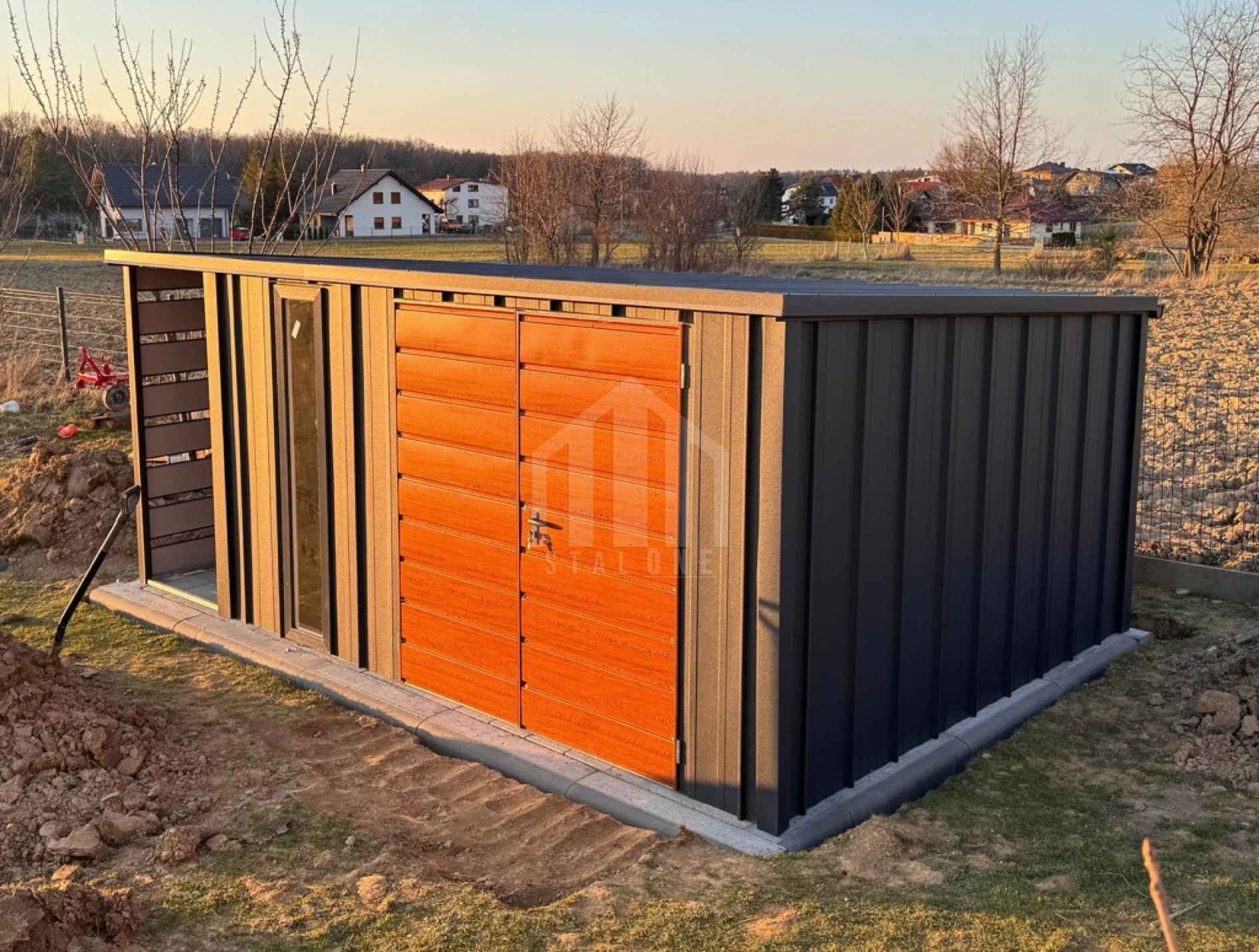 Schowek Domek 5x4 m + wiata 1 m brama okno blacha na rąbek SO210 Tczew - zdjęcie 5