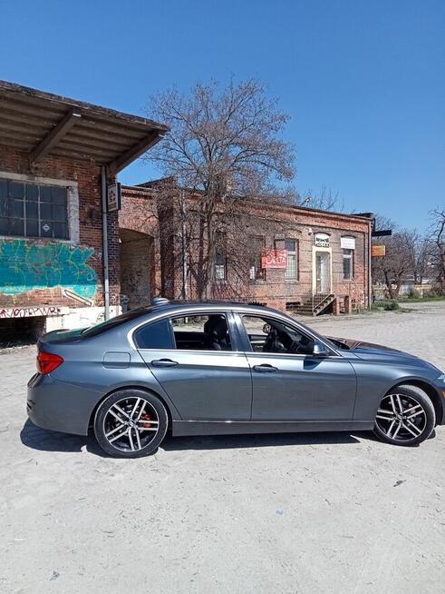 Sprzedam BMW 330i xdrive Krzyki - zdjęcie 4