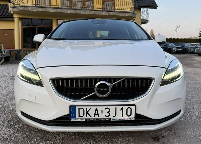 Volvo V40 D3,Navi,LED,Panorama,Gwarancja Kamienna Góra - zdjęcie 2