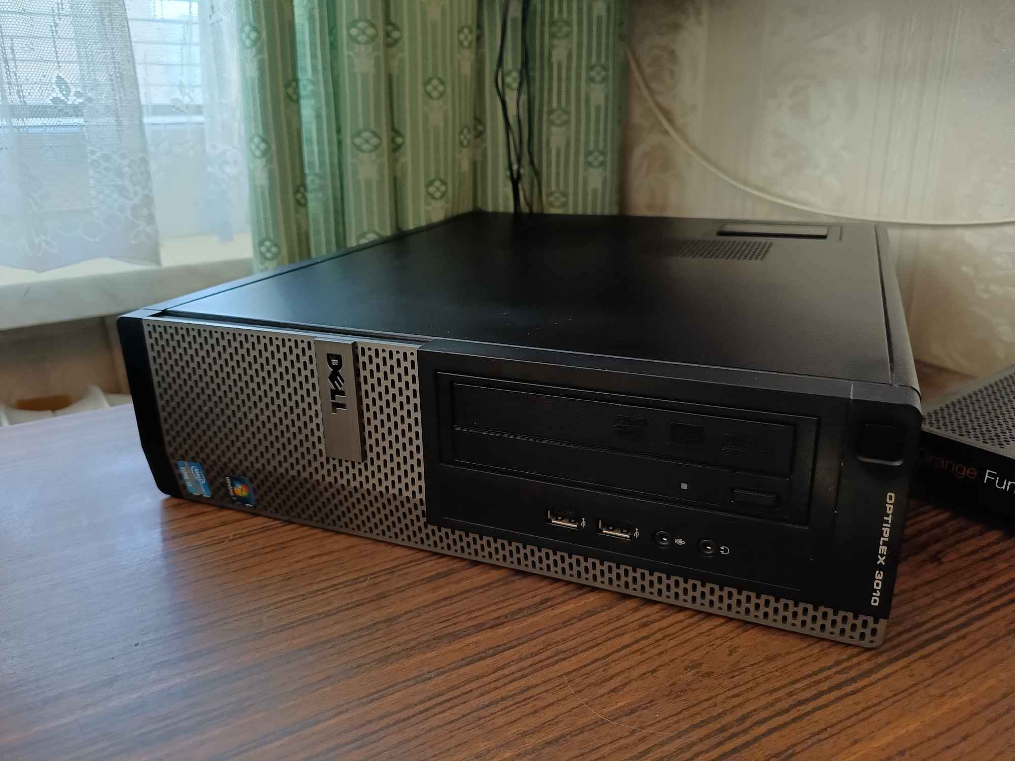 Zestaw komputerowy DELL OptiPlex 3010 i3 4 GB RAM 240 GB SSD W 10 P Białystok - zdjęcie 2