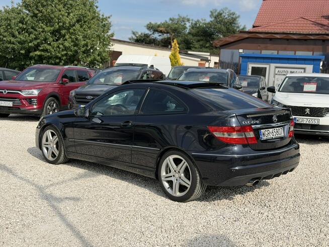 Mercedes-Benz CLC 220 CDI – sportowa elegancja w bardzo zadbanym wydan Grójec - zdjęcie 11