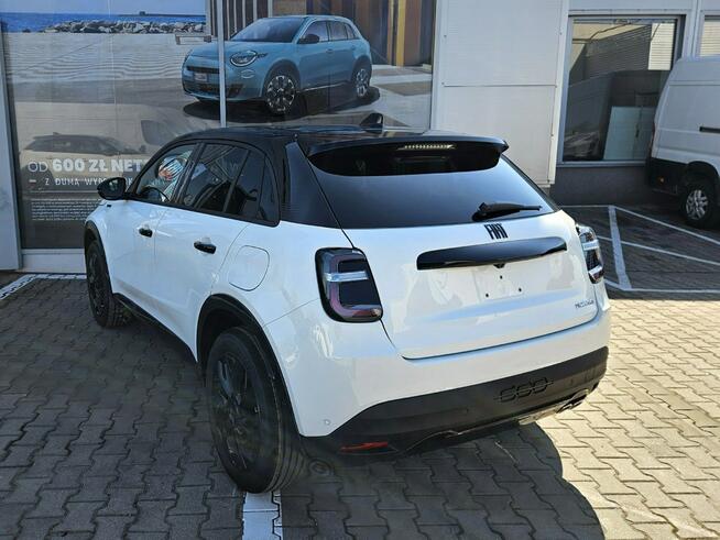 Fiat 600 Hybrid 145KM - Sport Lublin - zdjęcie 9