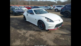 Nissan 370 Z NISMO / Automat / niski przebieg Chwaszczyno - zdjęcie 3