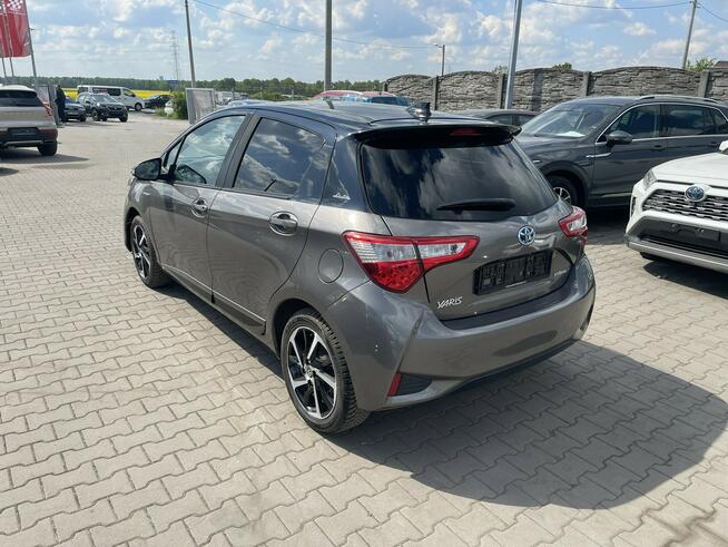 Toyota Yaris Selection Hybryda Automat Klimatronik Kamera 100KM Gliwice - zdjęcie 5