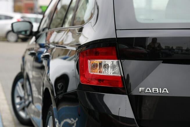 Škoda Fabia 1.0 95km ambition czujniki parkowania smartlink fv23% Tychy - zdjęcie 8