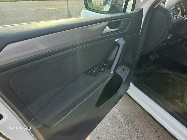 Volkswagen Tiguan 2.0 TDI SCR 4Motion Nidzica - zdjęcie 9