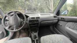 Toyota Starlet 1.3 Biały Ług - zdjęcie 3