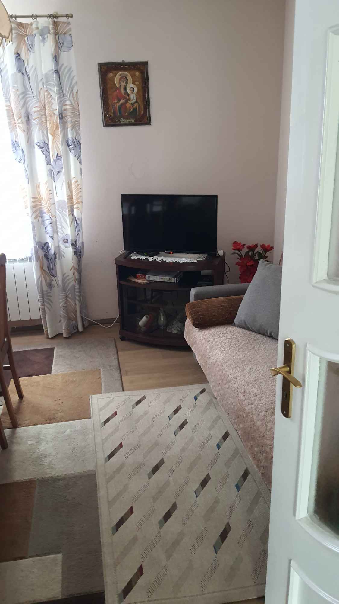 Dom na sprzedaż na wsi Mościska - zdjęcie 7