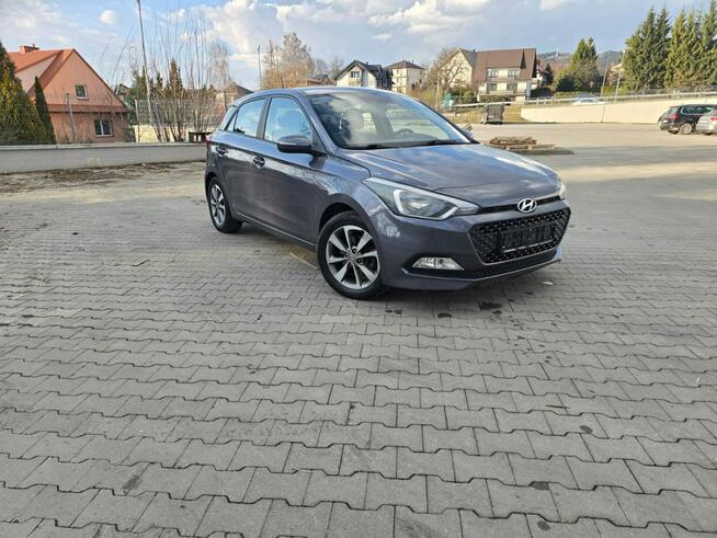 Hyundai i20 1.1 CRDI / Klima / Kamera / Navi / Serwis ASO !! Limanowa - zdjęcie 1