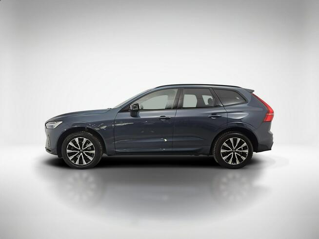 Volvo XC 60 B4 D Plus Dark aut ! Z Polskiego Salonu ! Faktura Vat ! Warszawa - zdjęcie 2