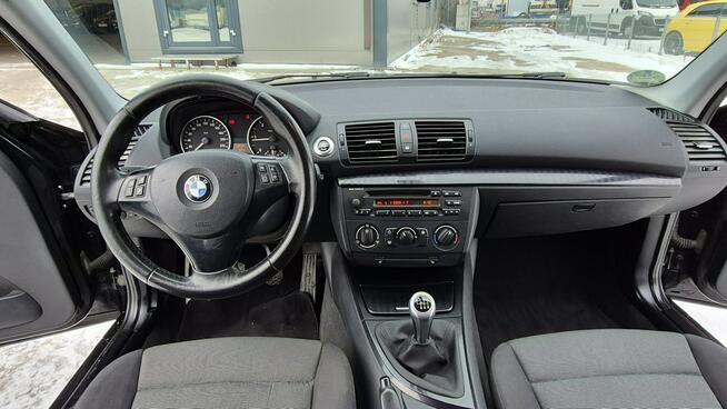 BMW 118 2.0d. 122KM Klima Grzane Siedzenia Pdc Płock - zdjęcie 6